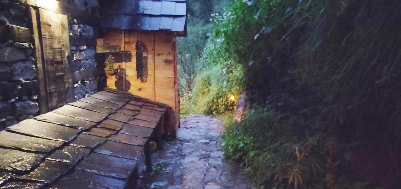 Parvatis Lap Luxury Hostel & Camps Kasol Kültér fotó