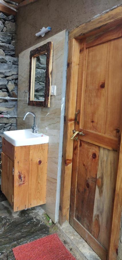Parvatis Lap Luxury Hostel & Camps Kasol Kültér fotó