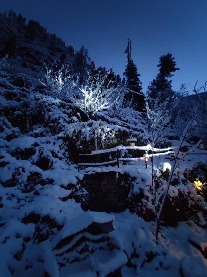 Parvatis Lap Luxury Hostel & Camps Kasol Kültér fotó