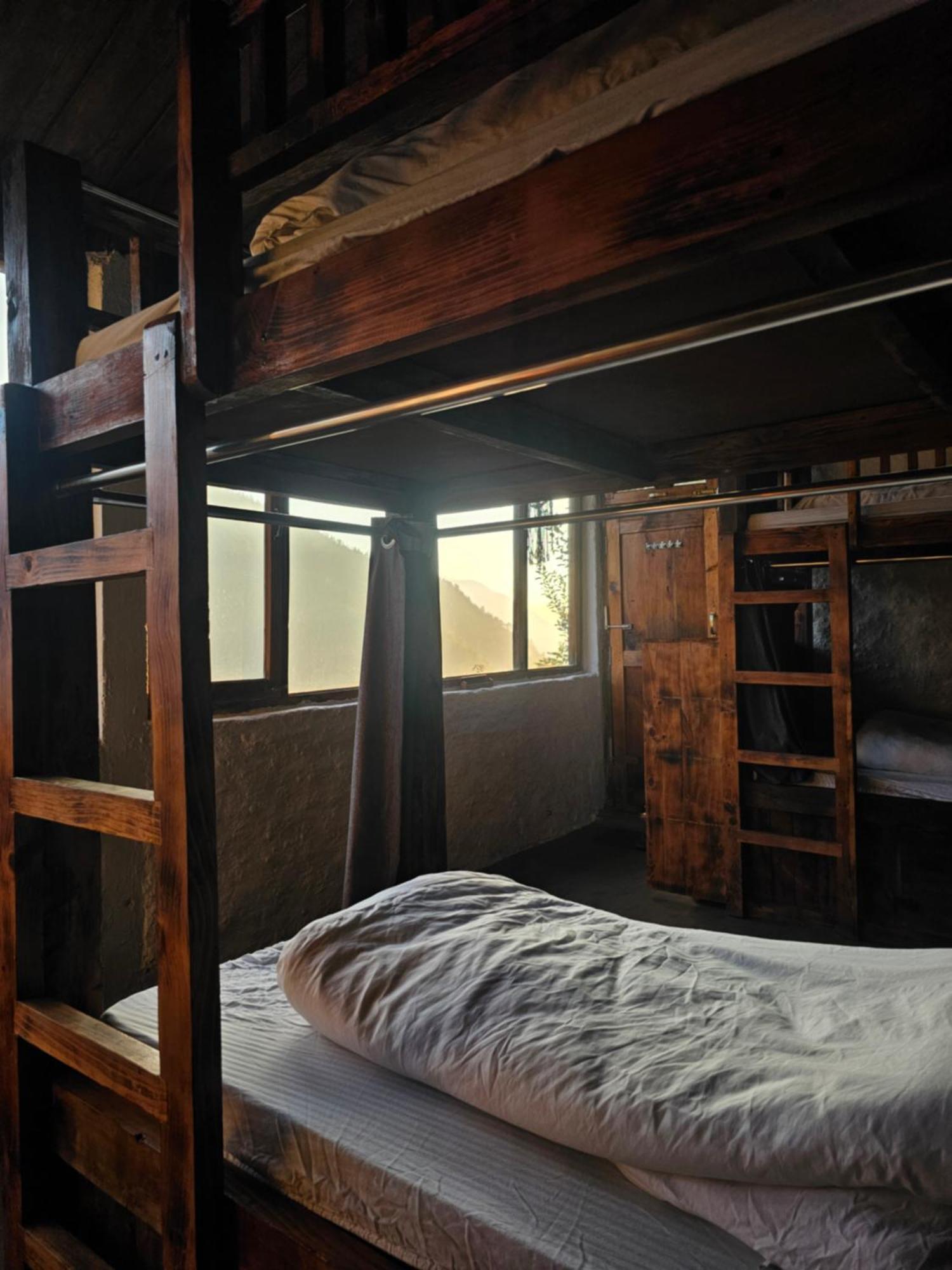 Parvatis Lap Luxury Hostel & Camps Kasol Kültér fotó